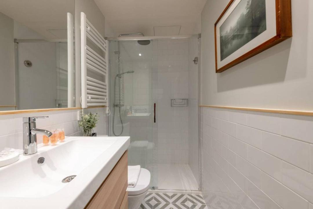 Ferienwohnung Sophisticated Brand New Flat Madrid Exterior foto