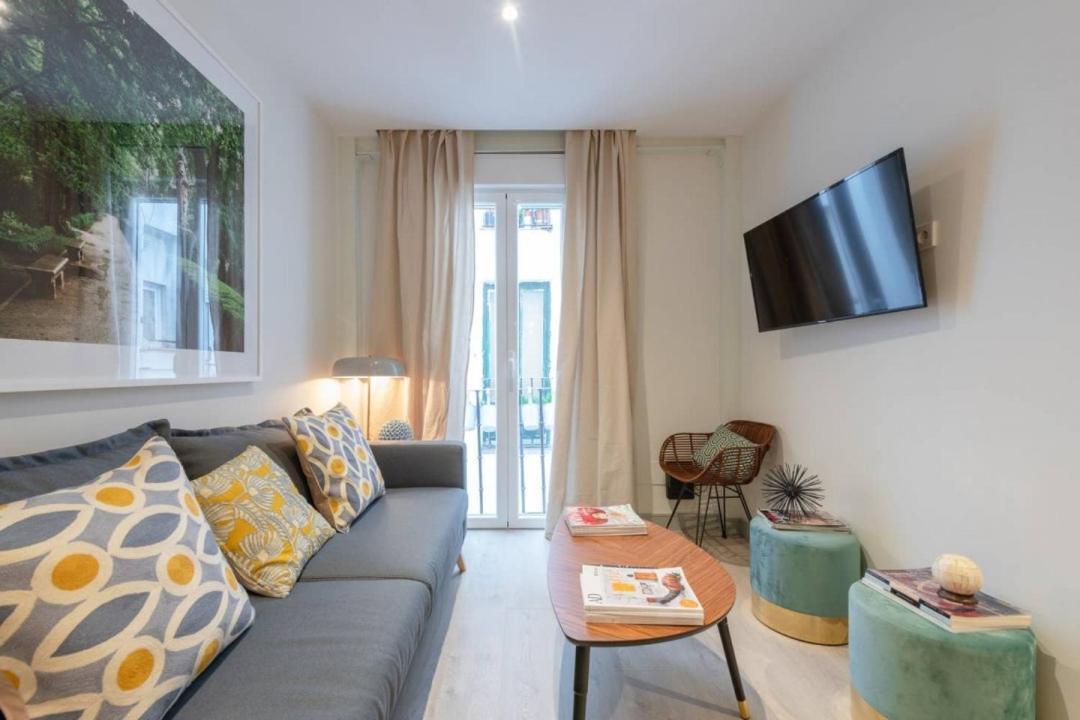 Ferienwohnung Sophisticated Brand New Flat Madrid Exterior foto